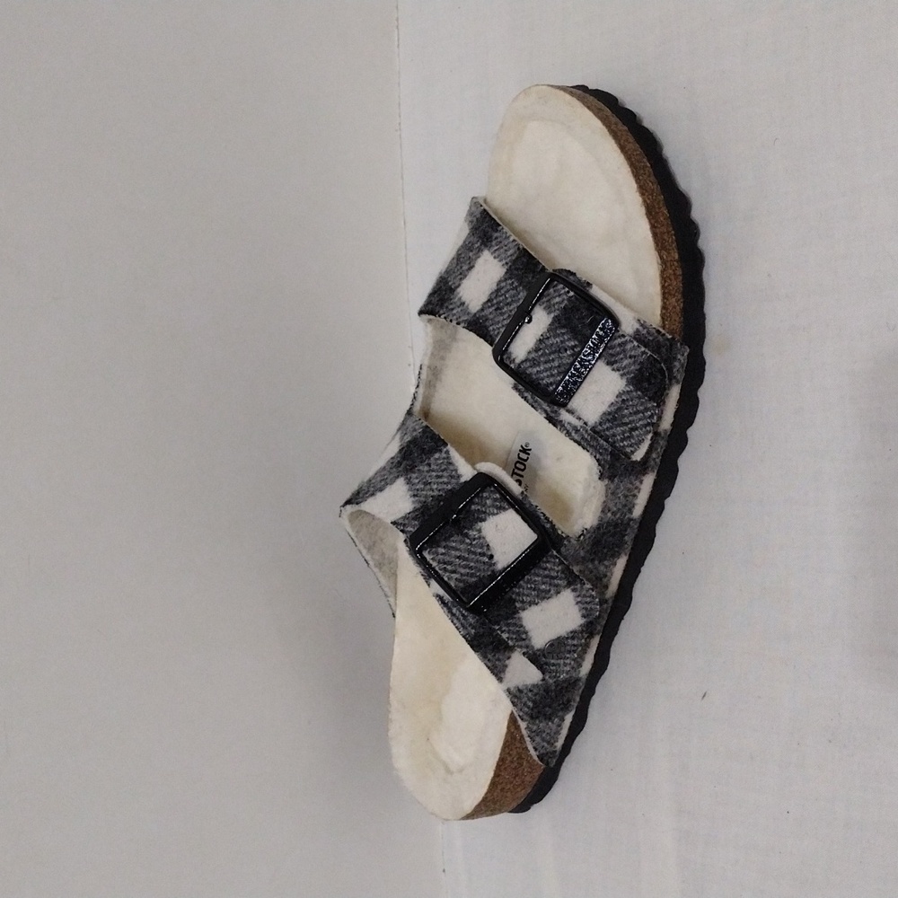 Birkenstock Arizona Women's Plaid Shearling Sandals EU 39, US 8 Cozy Luxe Chic